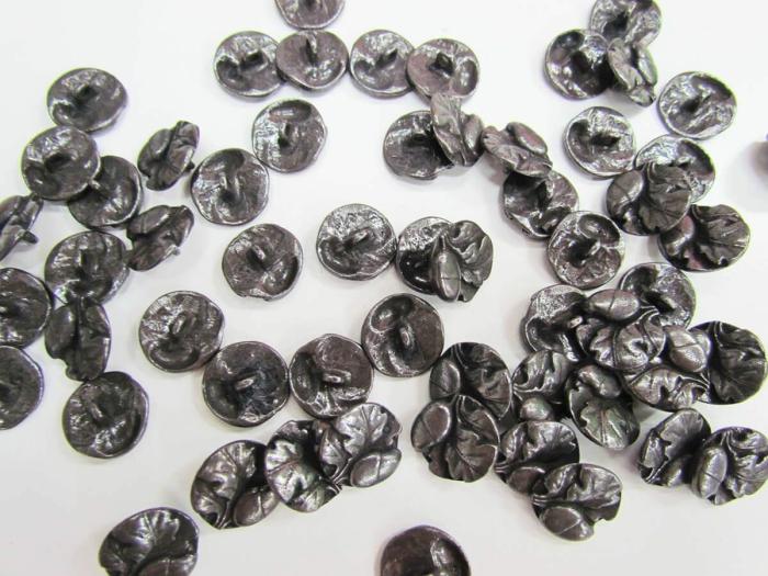 16Mm Button  |   Grey Buttons Black Buttons Black Buttons