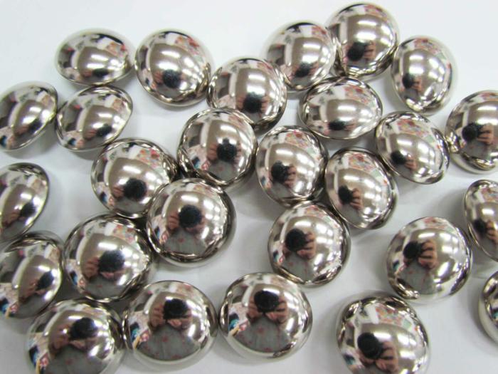 23Mm Shiny Silver Domed Fashion Button  |   Metal Look Buttons Buttons Buttons 20Mm-40Mm